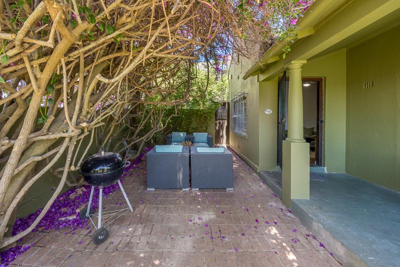 To Let 3 Bedroom Property for Rent in Green Point Western Cape